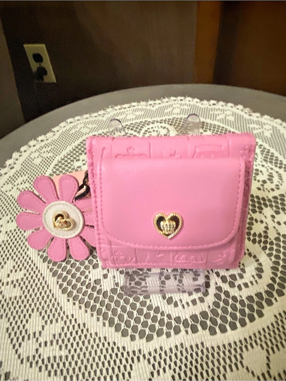 Juicy Couture Heart Charm Wallet Pink NWT - Picture 2 of 6